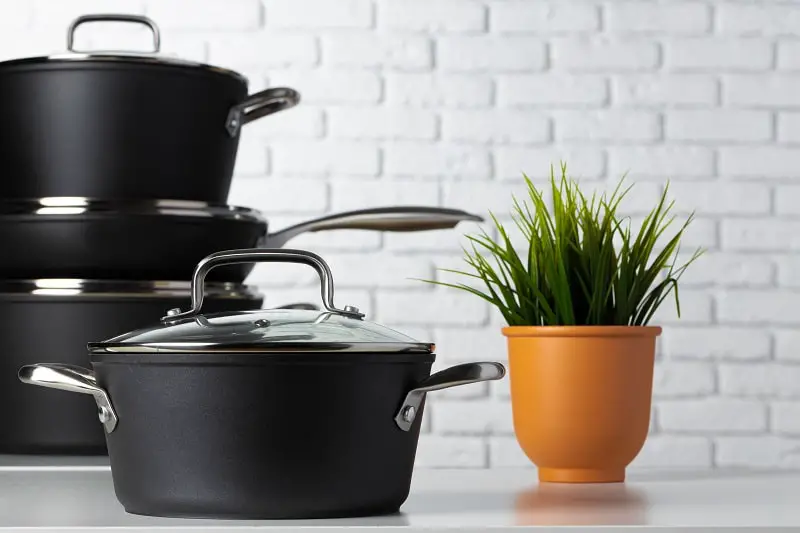 Make Pots and Pans Look New