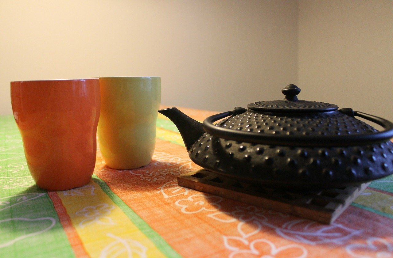 cast iron tea pots buying guides