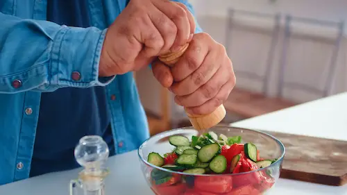 7 Ways to Make Your Food Taste Great Without Using Salt