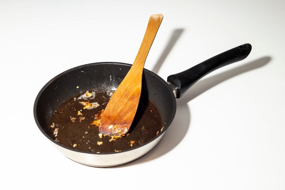 non-stick pan to lose its non-stick qualities